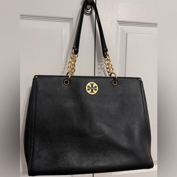 TORY BURCH ‘EVERLY TOTE’. Black - Picture 4 of 10